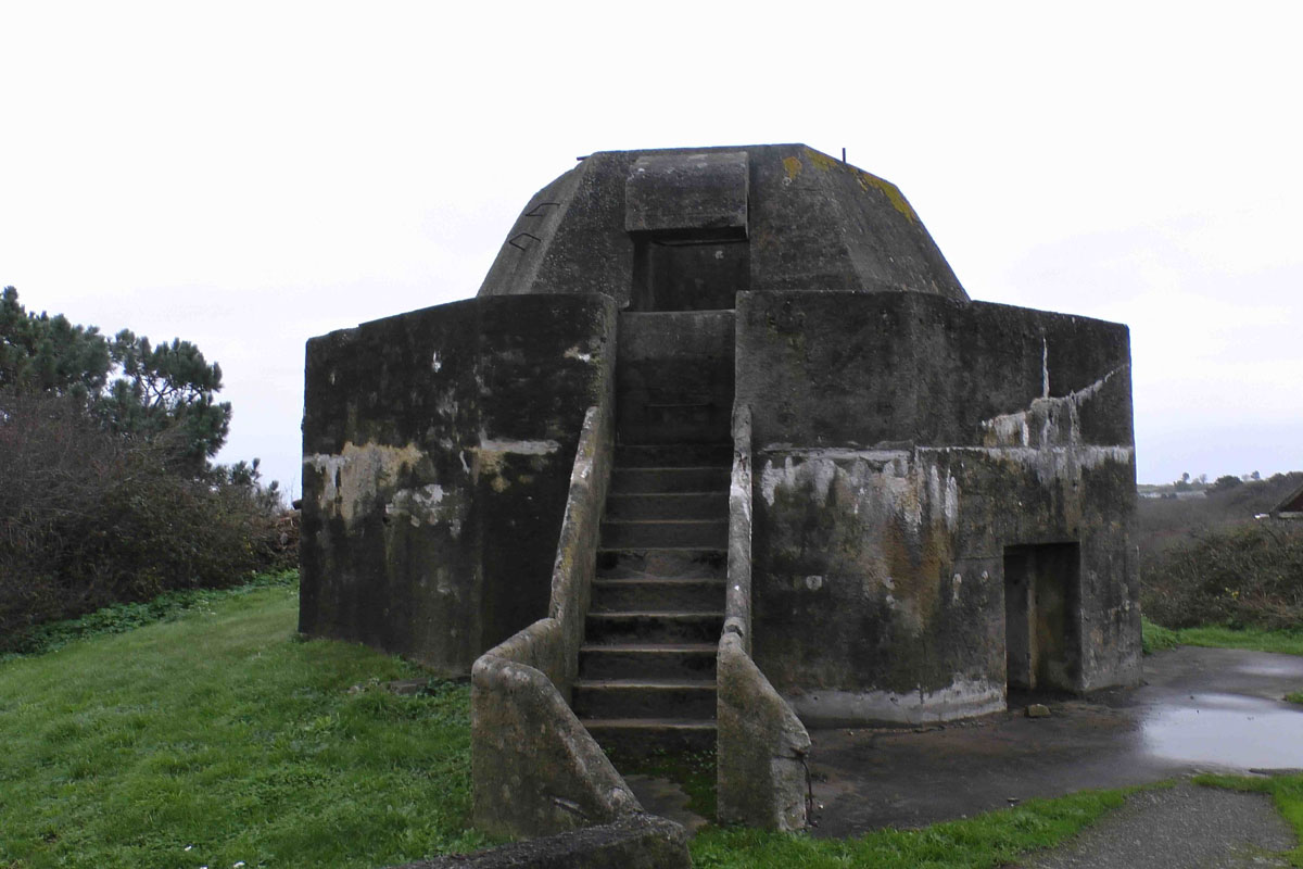 Betonový bunkr - základna pro radar