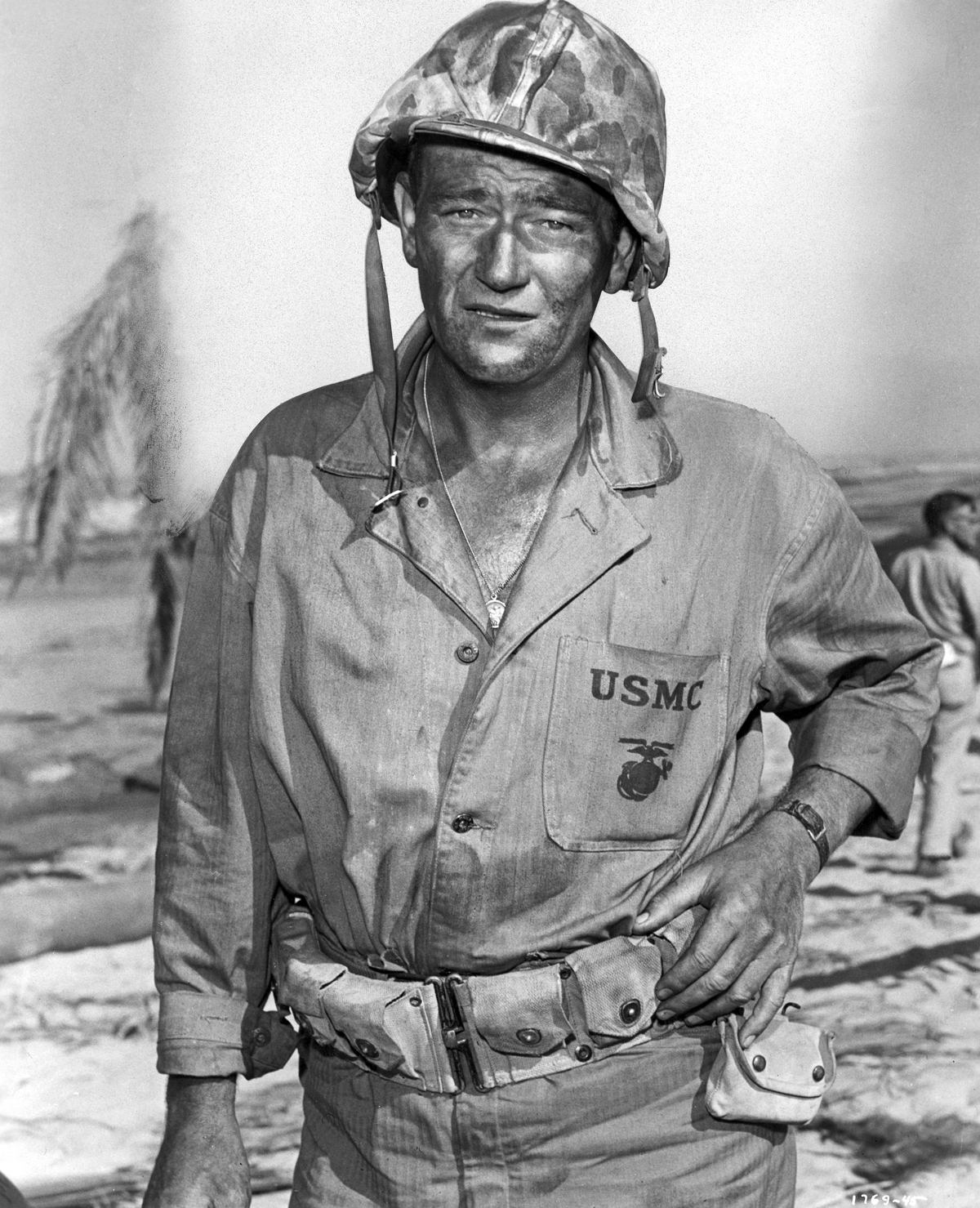 John Wayne ve filmu V&nbsp;pískách ostrova Iwodžima