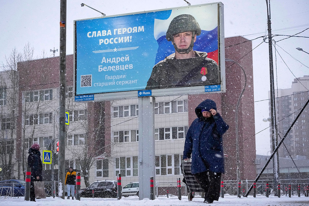 billboard s vojákem