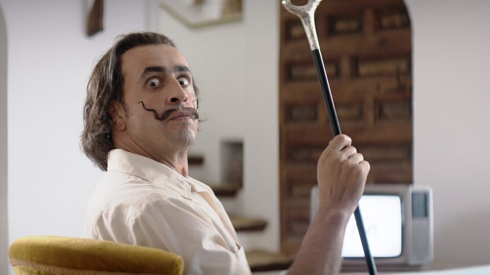 Jonathan Cohen v roli Salvadora Dalího ve filmu Daaaaaalí!