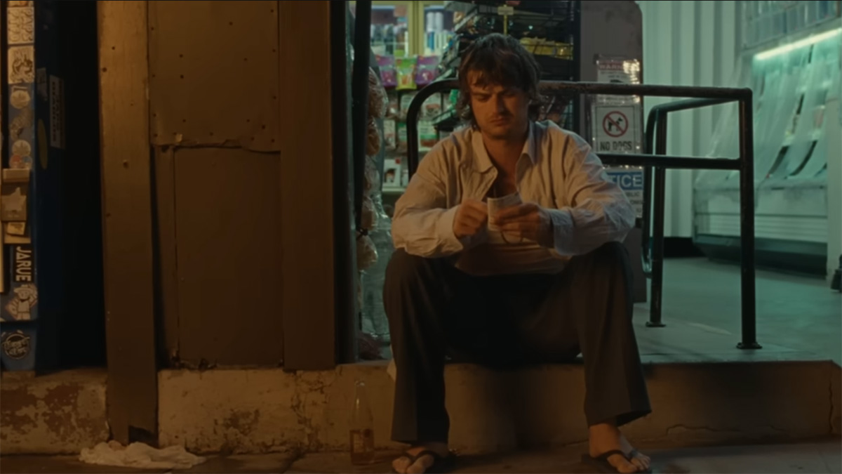 Podívejte se na klip skladby <em>Loser</em> z alba <em>Deadbeat</em>, zdroj: YouTube