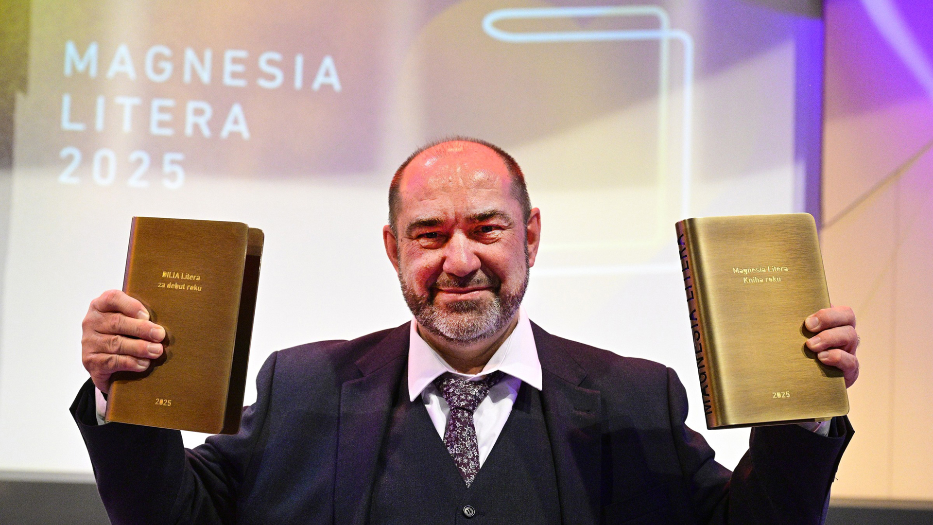 Miroslav Hlaučo se dvěma cenami Magnesia Litera