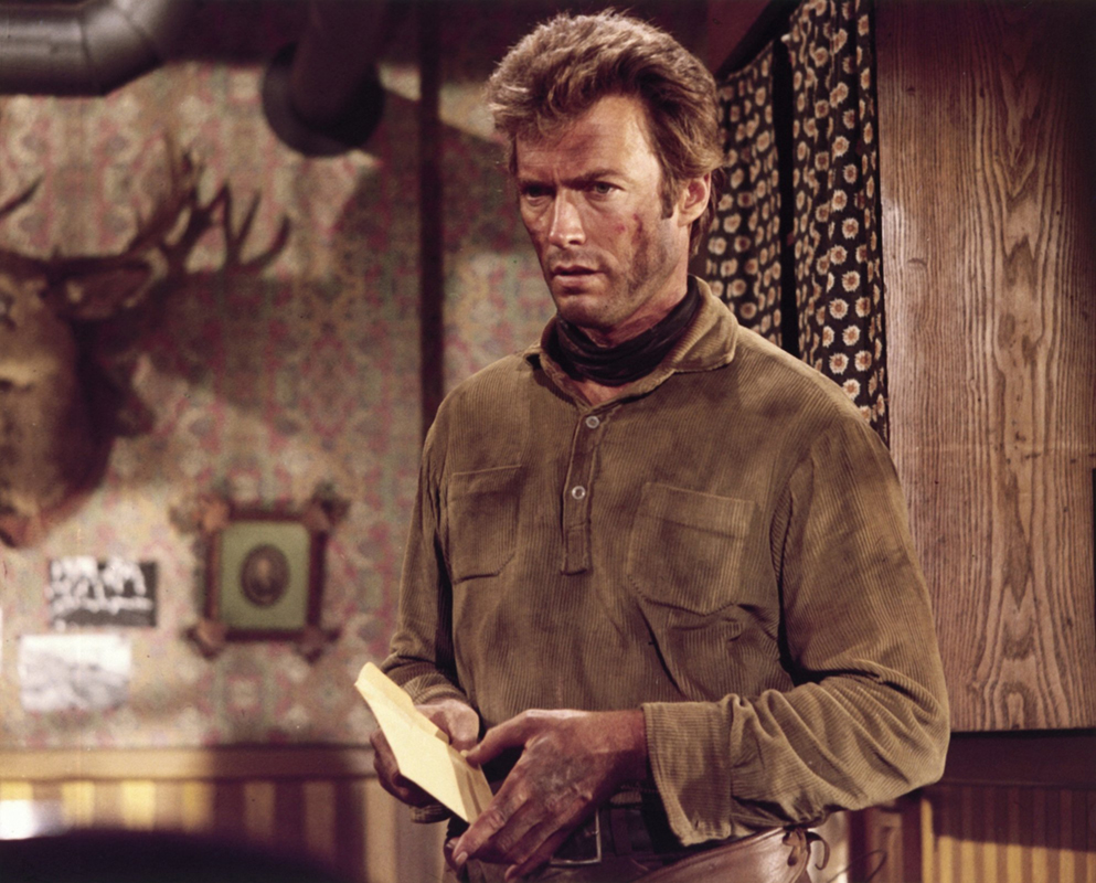 Eastwood ve westernu Pověste ho vysoko