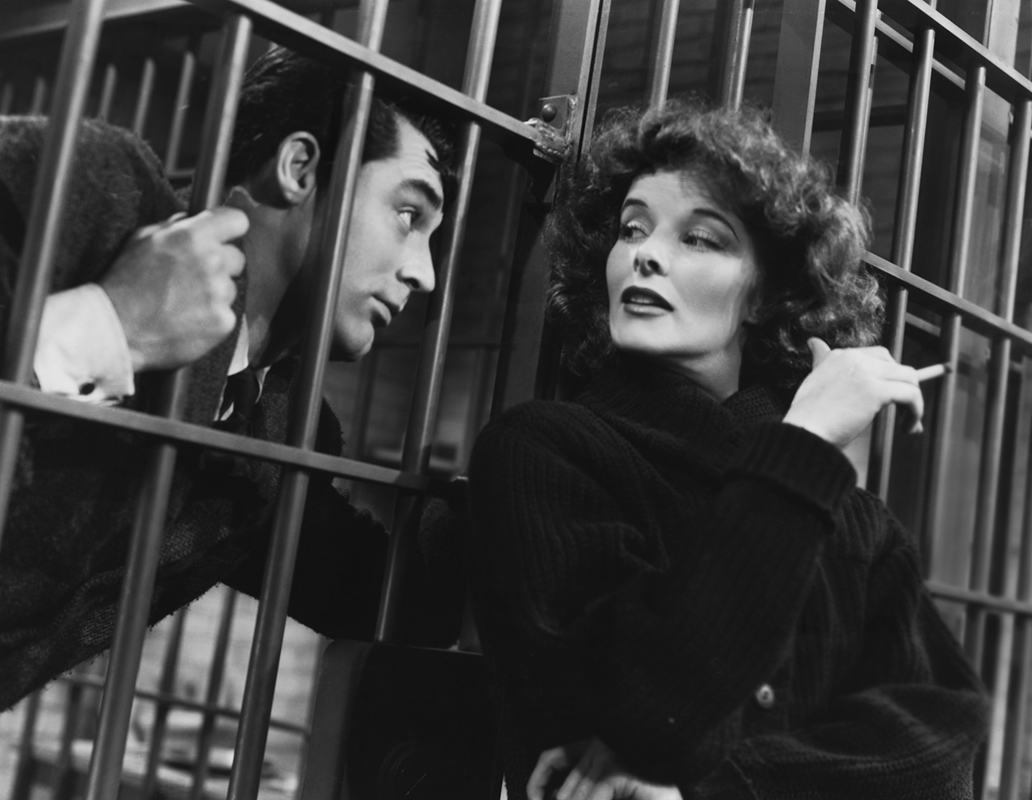 Katharine Hepburnová a Cary Grant ve snímku Leopardí žena