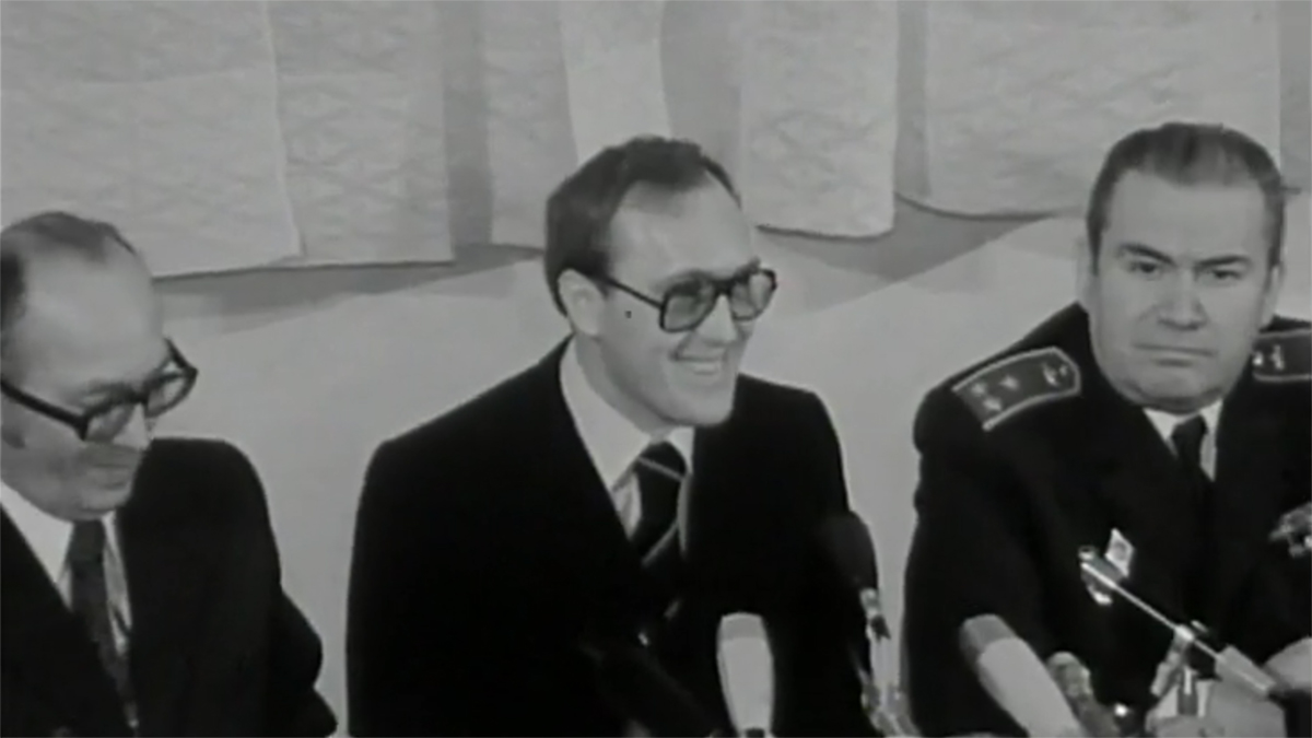 Co padlo na tiskové konferenci po návratu kapitána Minaříka? Sestřih z rozvědčíkova vystoupení 29. ledna 1976, zdroj: Archiv ČT
