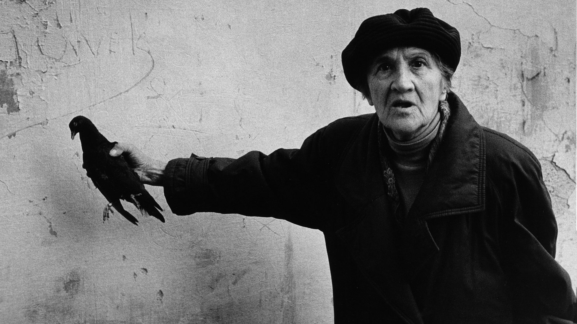 Snímek z roku 1978 (výřez, plný formát snímku v galerii). Fotografie z knihy Ostrava 1963–2024