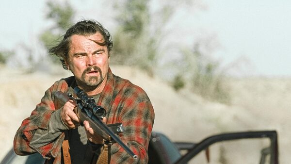 Leonardo DiCaprio ve filmu Paula Thomase Andersona Jedna bitva za druhou