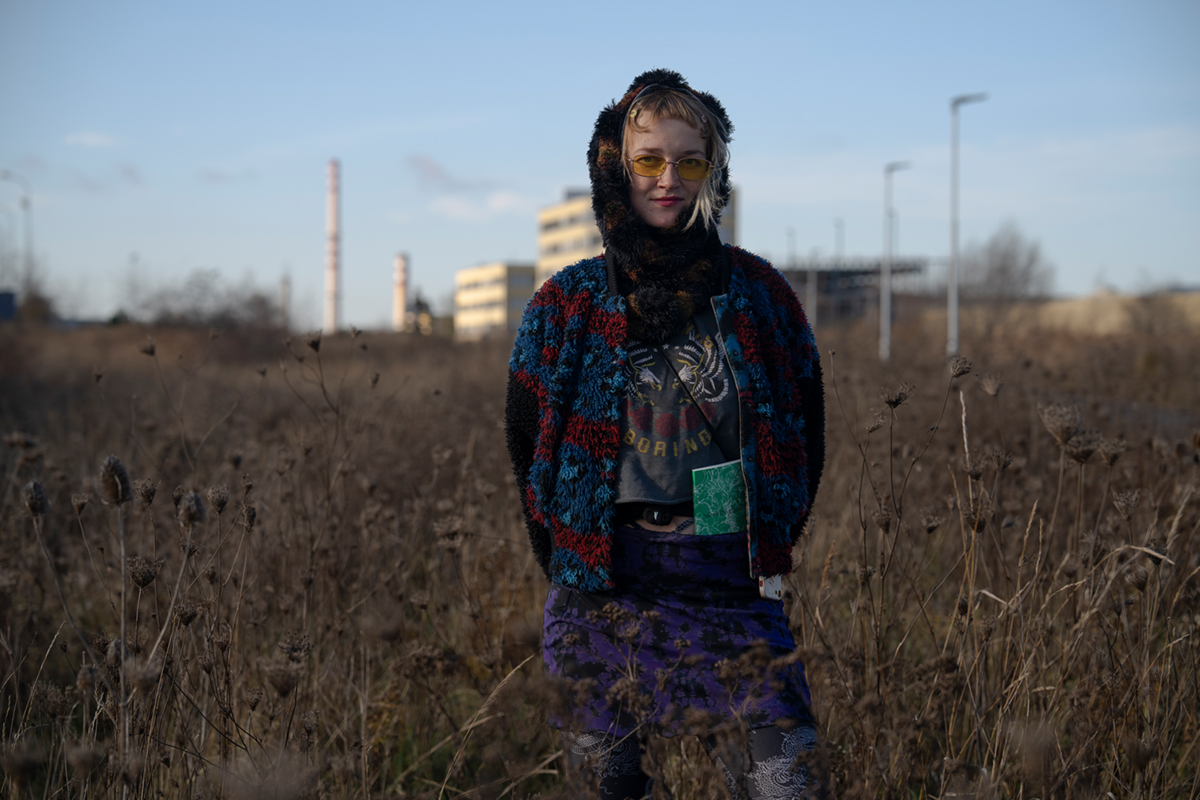 Audiovizuální umělkyně a básnířka Nela Bártová