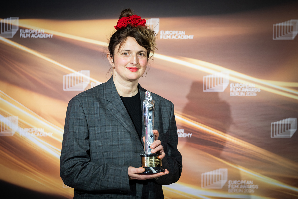 Italská režisérka Alice Rohrwacher přebírá Evropskou filmovou cenu za přínos evropské kinematografii