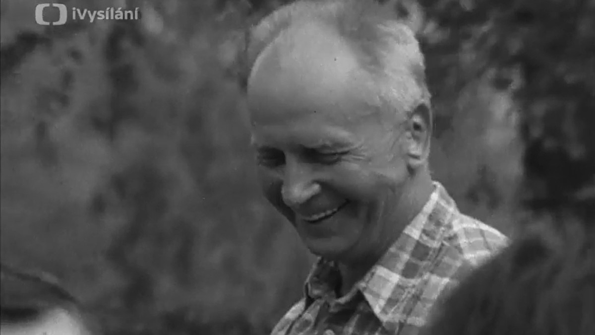 Docent Skála jako fanatik v boji proti alkoholismu, <em>Maraton pro život</em>, 1976, ČST, zdroj: archiv České televize
