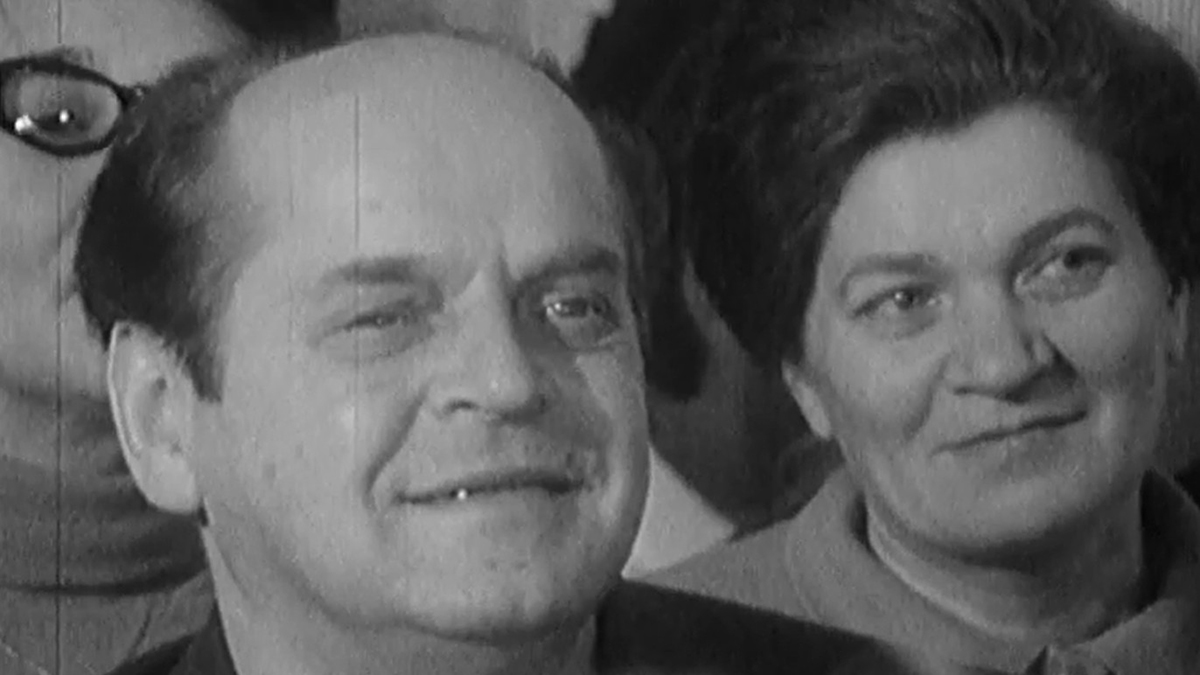 Záběry ze zasedání KLUSu. <em>O alkoholismu a alkoholicích</em>, 1973, ČST, zdroj: archiv České televize