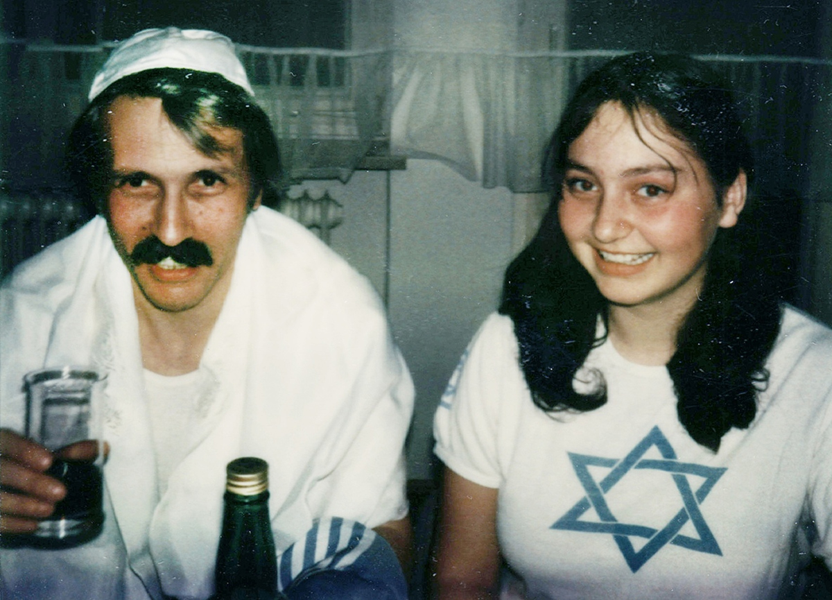 Meir Lubor Dohnal v roce 1981 v Mnichově se svou dcerou