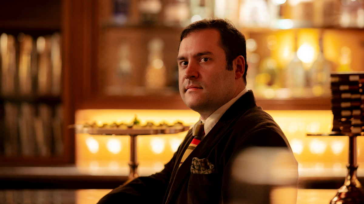 V titulní roli Austina se představil Michael Theo