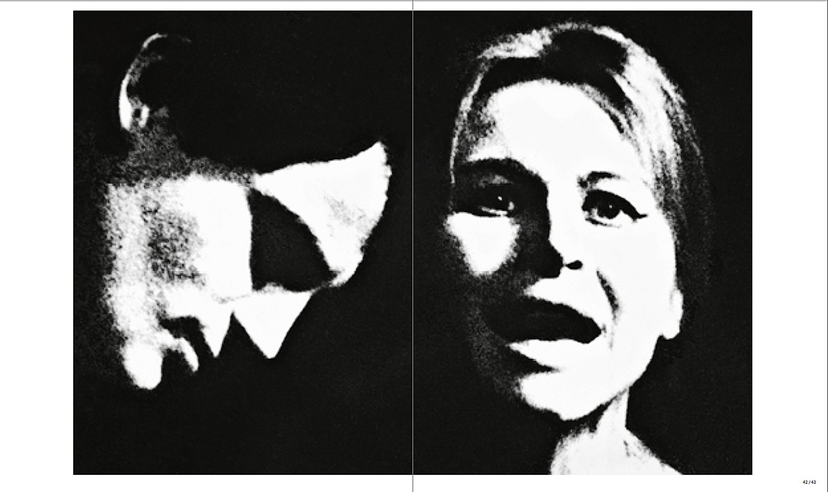 Výřez z&nbsp;dvoustrany knihy Koudelka Divadlo