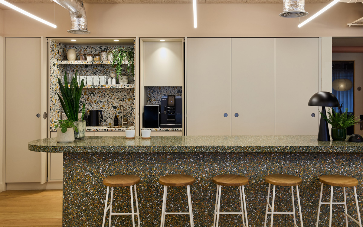 sídlo filmového Eagle Studia v&nbsp;Londýně