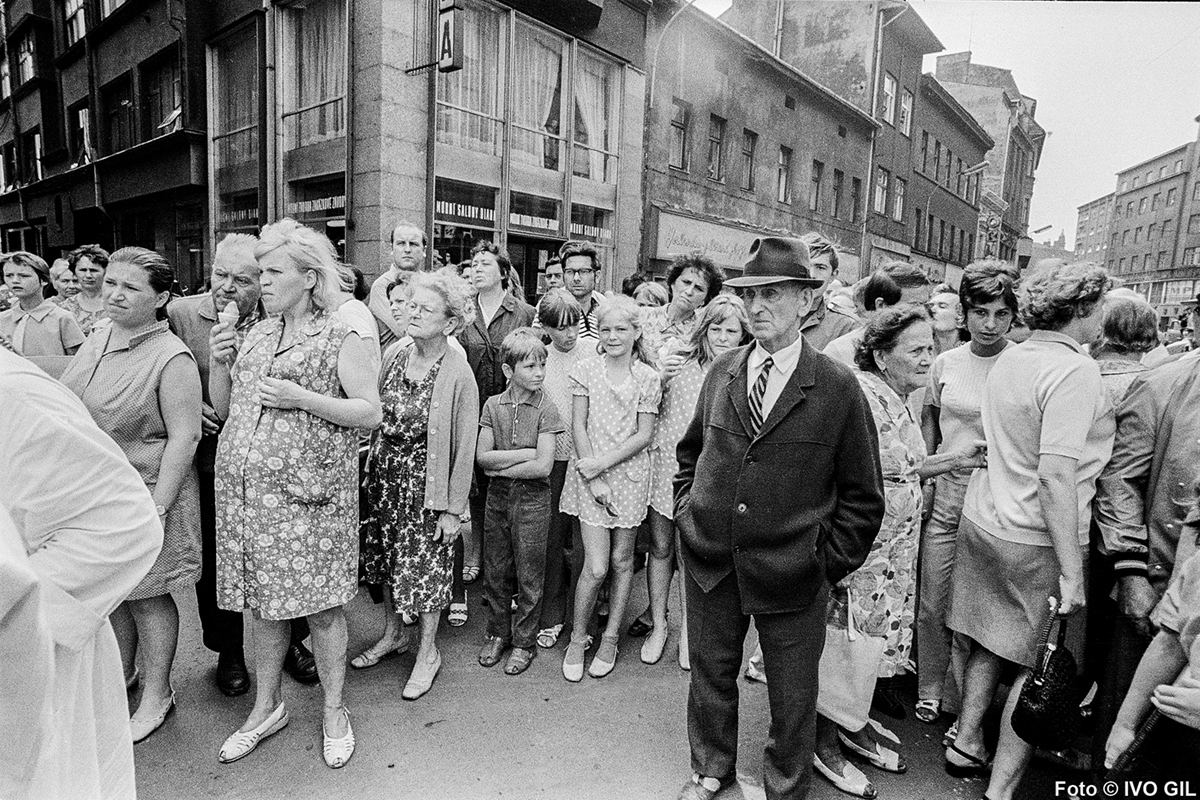 Fotografie Ivo Gila z&nbsp;výstavy Sanitka