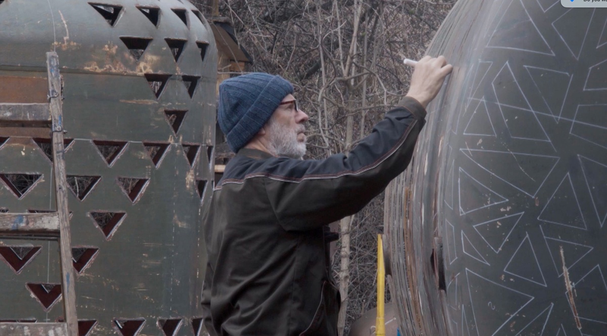 Sochař Čestmír Suška 