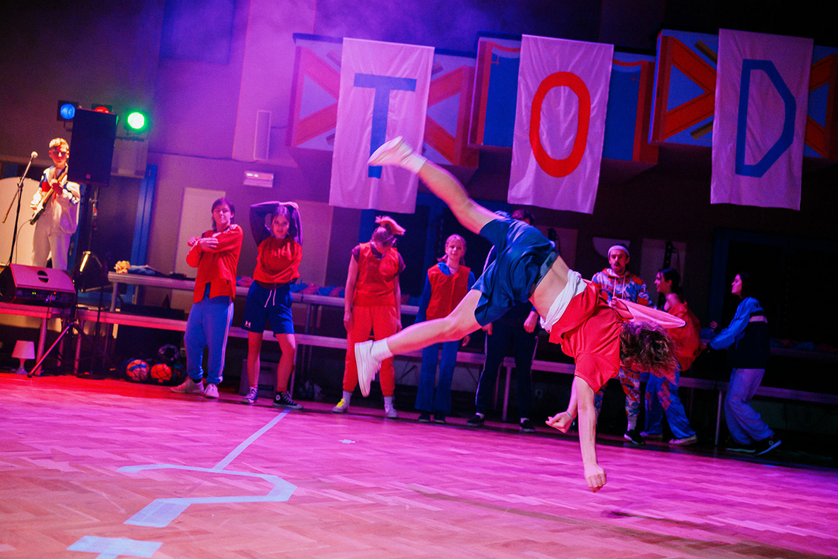 Z&nbsp;inscenace První rána kapitána