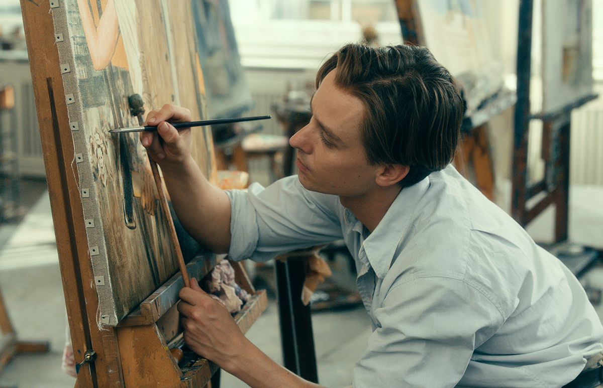 Záběr ze snímku Nikdy neodvracej zrak