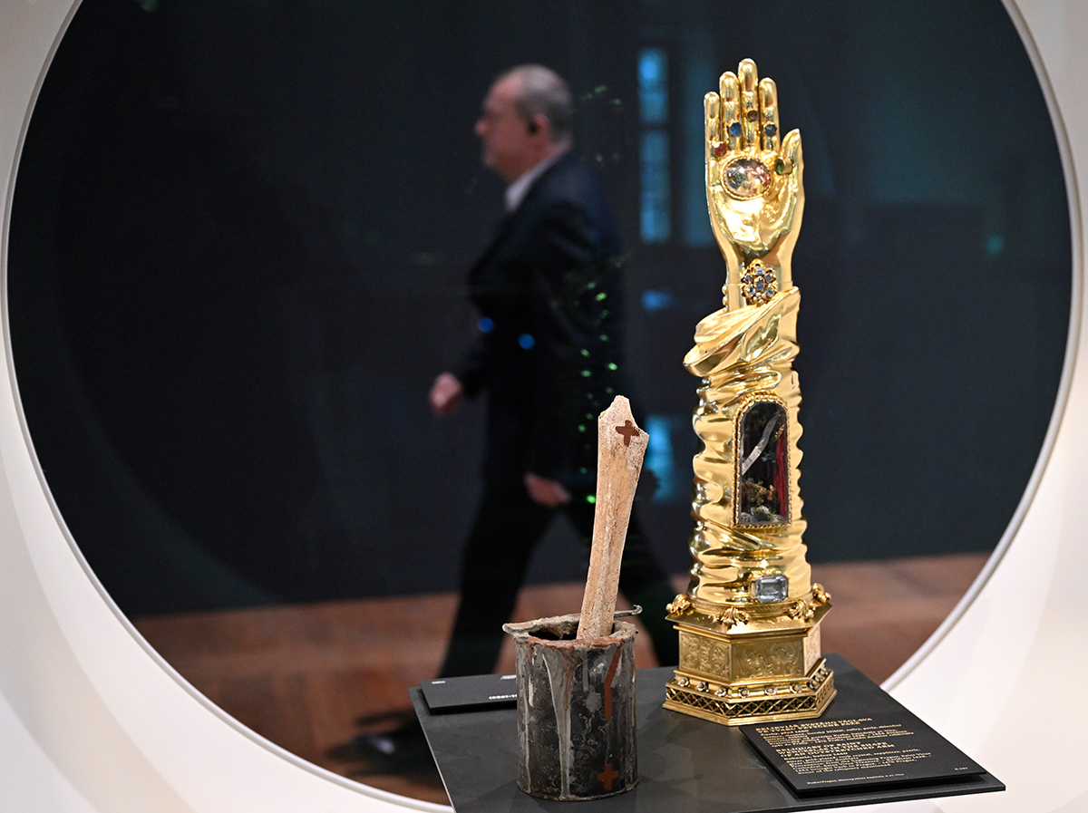 Svatovítský poklad a dílo Josepha Beuyse