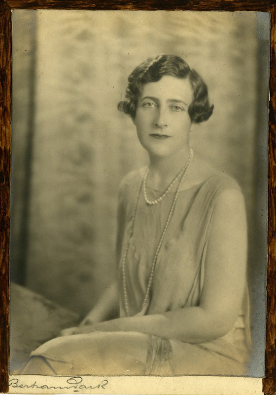 Agatha Christie,