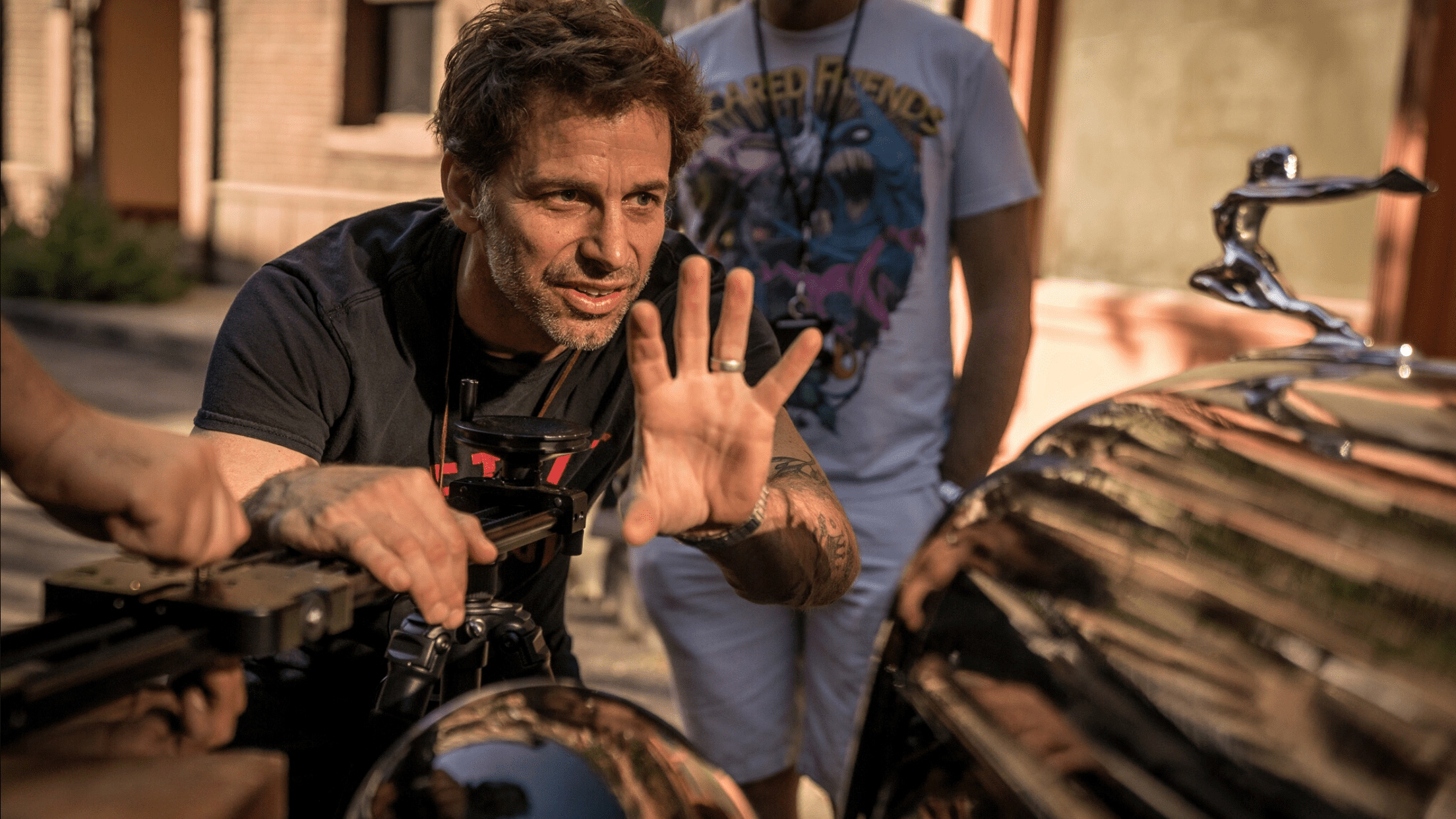 Zack Snyder natáčí na iPhone filmeček Snow Steam Iron