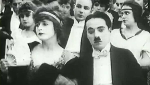 Chaplin v kabaretu