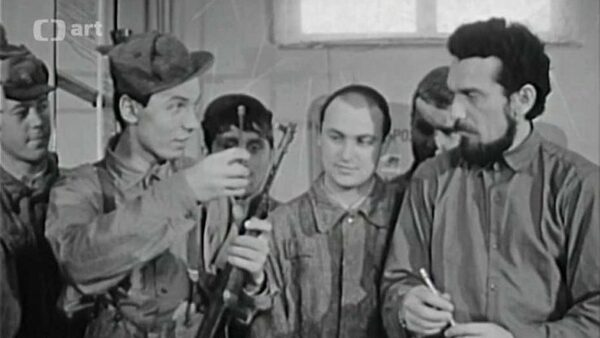 Vysílá studio A po třiceti letech... (9/12)